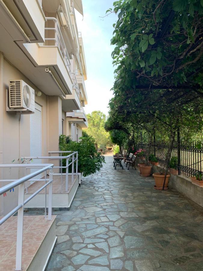 אפרטהוטל לאוטרה אדיפסאו Αβαντιάς Abantias מראה חיצוני תמונה